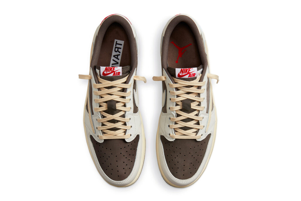 travis-scott-air-jordan-1-low-reverse-mocha-fresh-x-clean_9