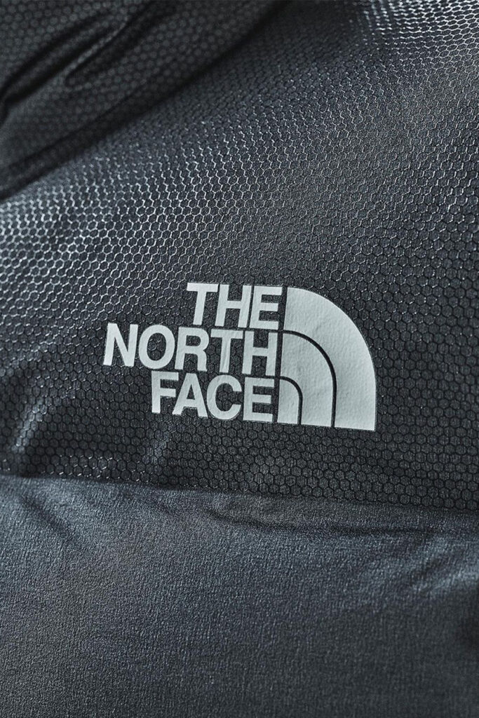 the-north-face-air-vest-rfresh-x-clean_02