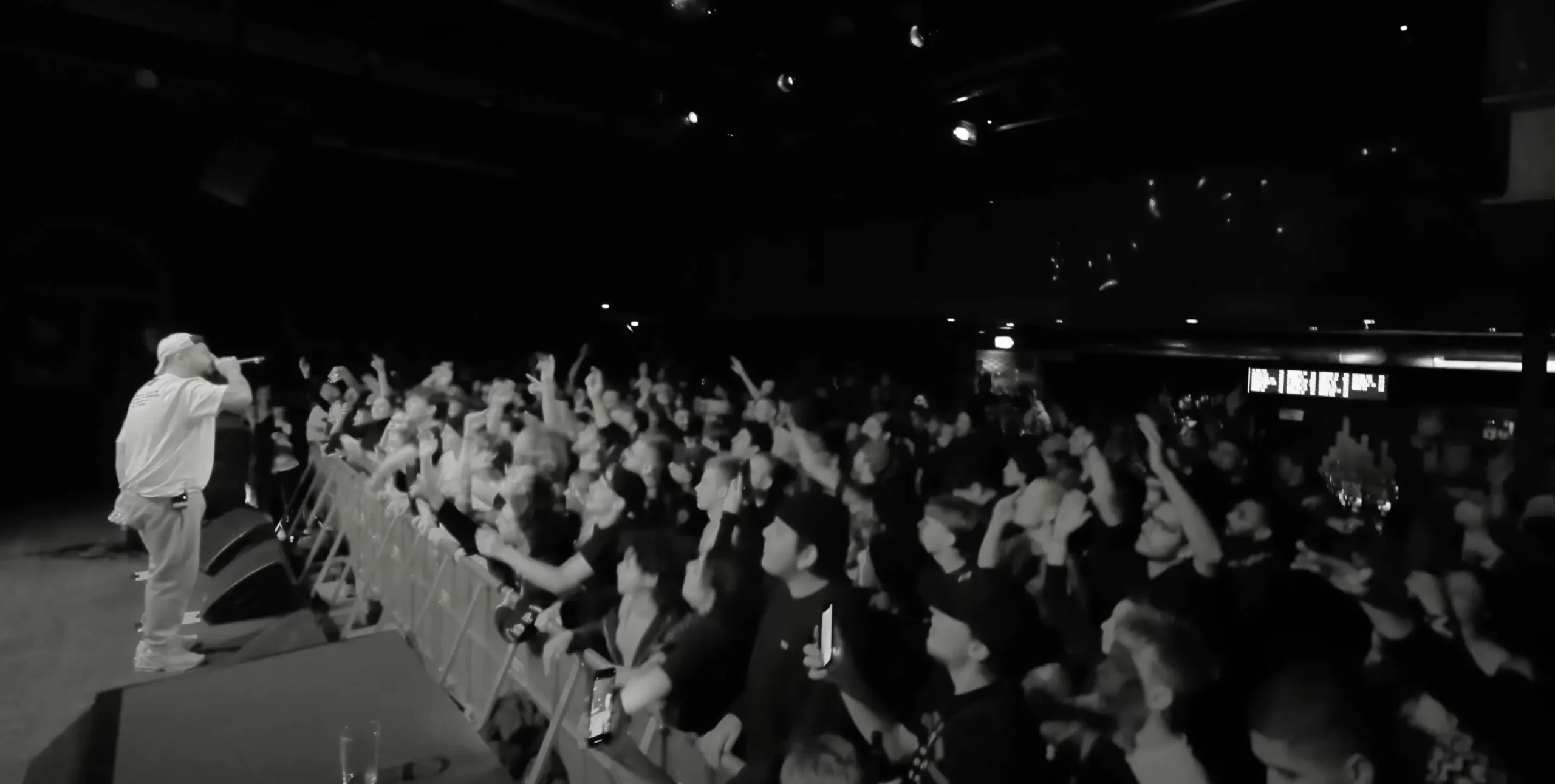 Tom Hengst Rapper Tom Hengst - Goldrausch Tour 2023 Aftermovie - Fresh-x-Clean