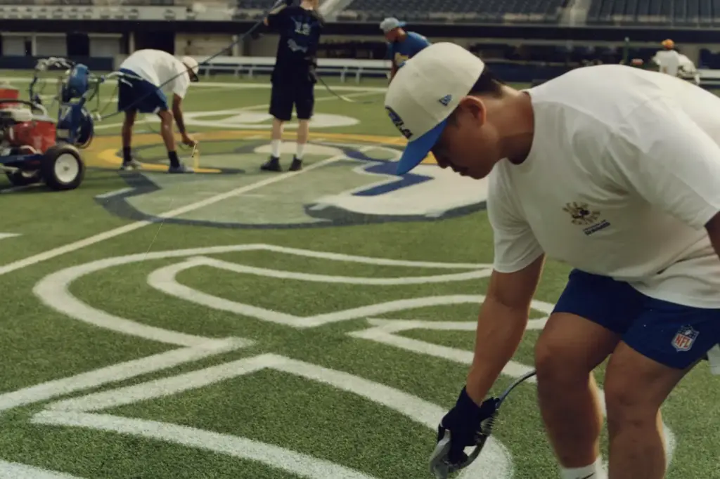 LA Rams X Born X Raised_fresh-x-clean_00