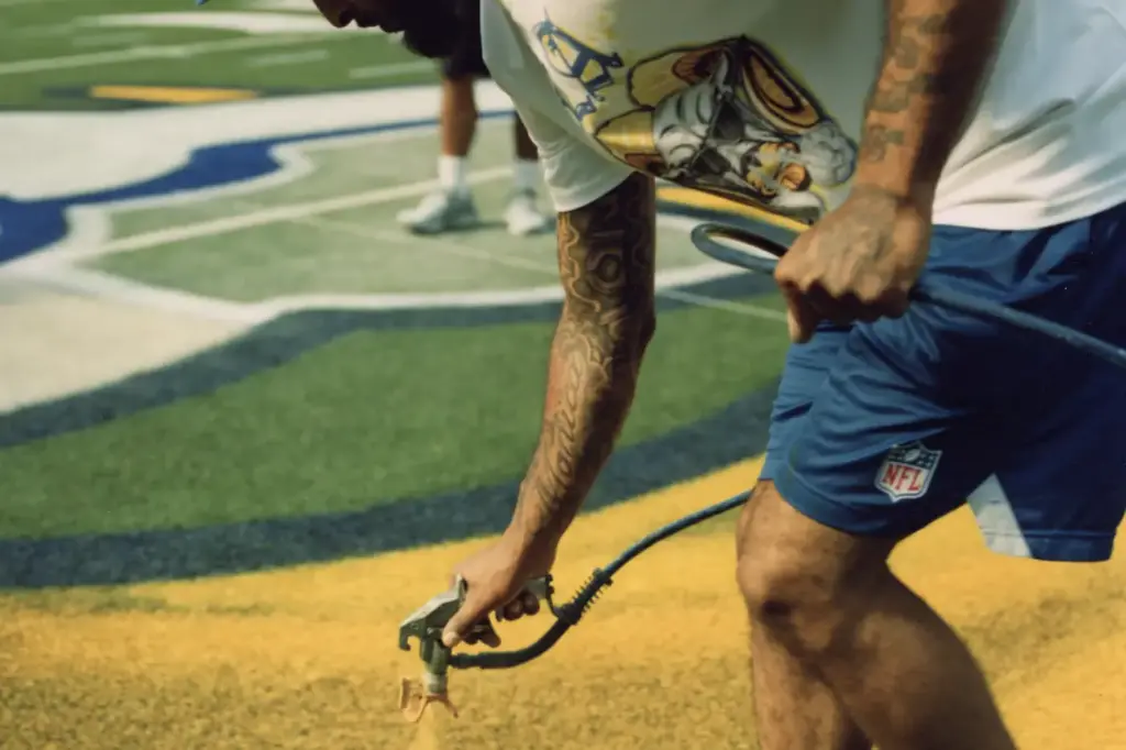 LA Rams X Born X Raised_fresh-x-clean_05